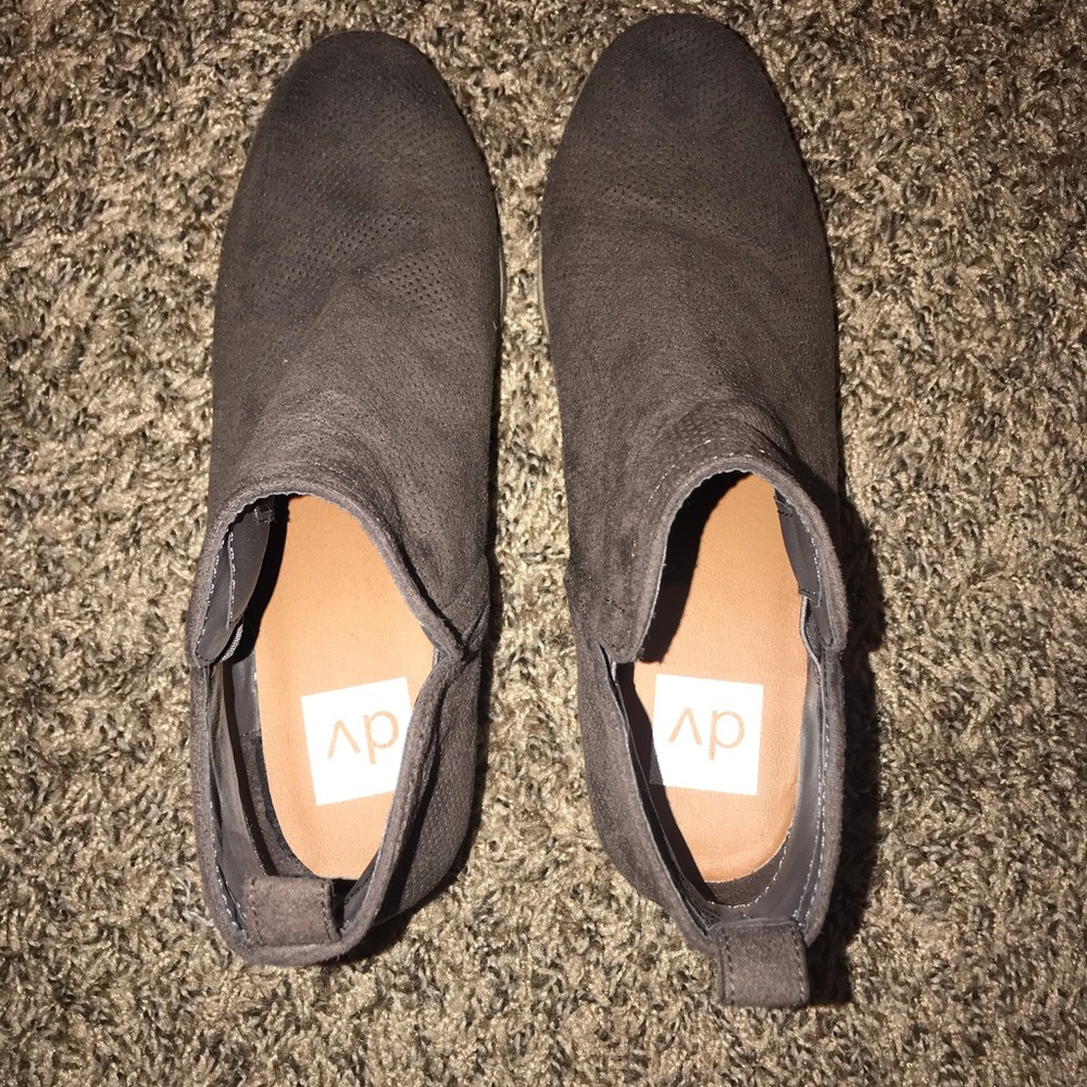 Booties - Picture 5 of 5